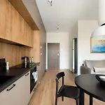 Centrum Nauki Kopernika Luxury By Bookinghost ワルシャワ