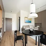 Centrum Nauki Kopernika Luxury By Bookinghost Apartment